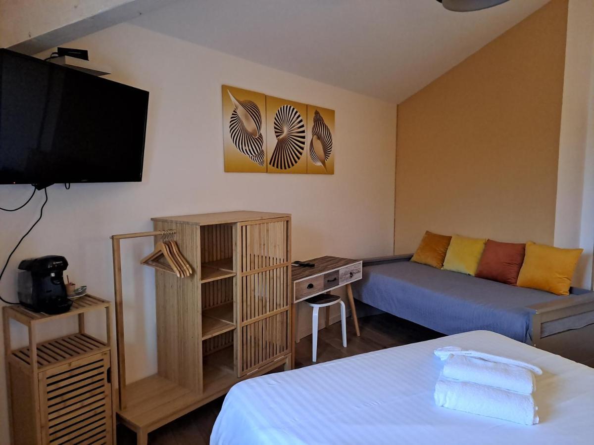 Hotel L'Auberge Canaulaise 라카노오세앙 외부 사진